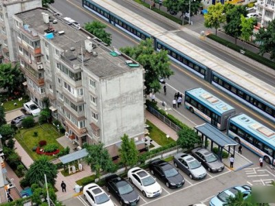 通州bobo二手房：地铁旁配套全，但房龄老车位紧张
